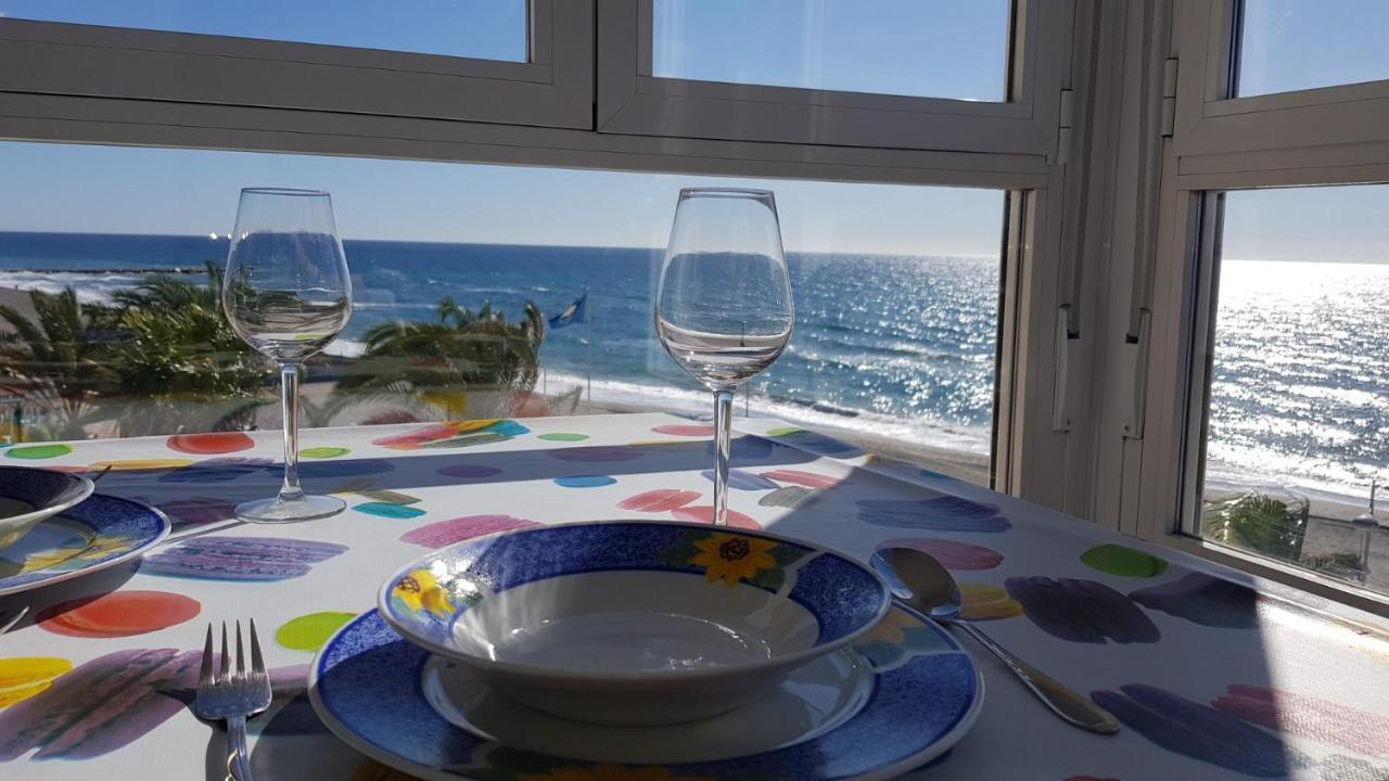 Beachfront 82 * Torrox